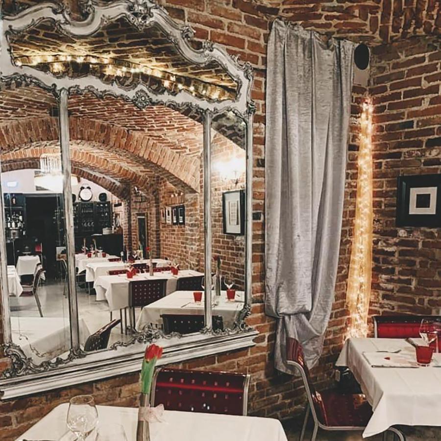 Cortiletto D'Alba Camere Con Ristorante Bagian luar foto